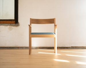 Arm Chair 01